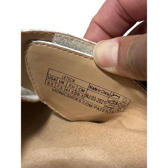 Vionic Leticia Wedge Sandals White Embossed Leather‎ Comfort Footbed Size 9.5 - Picture 5 of 5